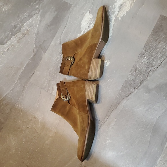 Ba&sh Suede Ankle Boots. Size 39. Genuine Leather. Light Brown. 1.5" Block Heel. - Picture 6 of 12